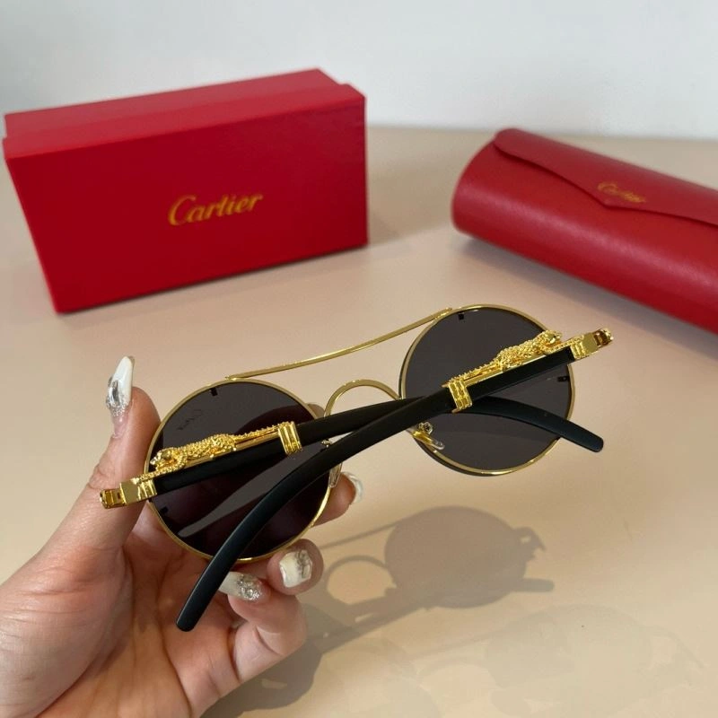 Cartier Sunglasses Fashionable 277452