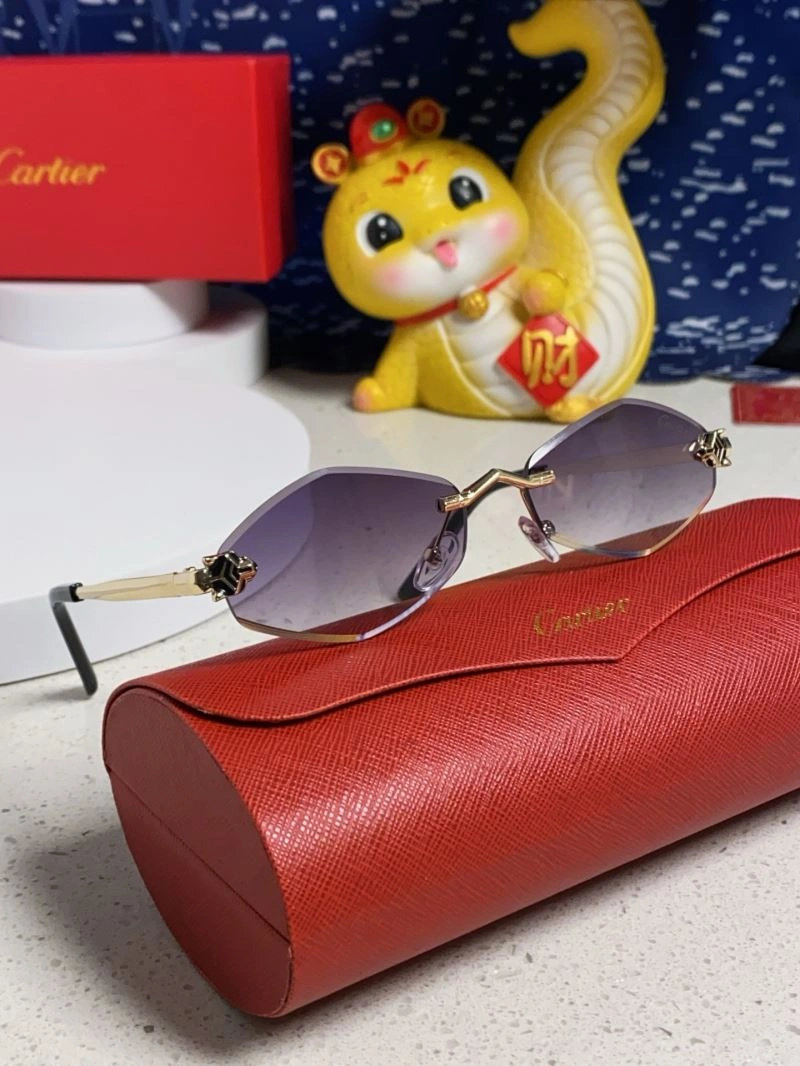 Sleek Cartier Sunglasses 277542