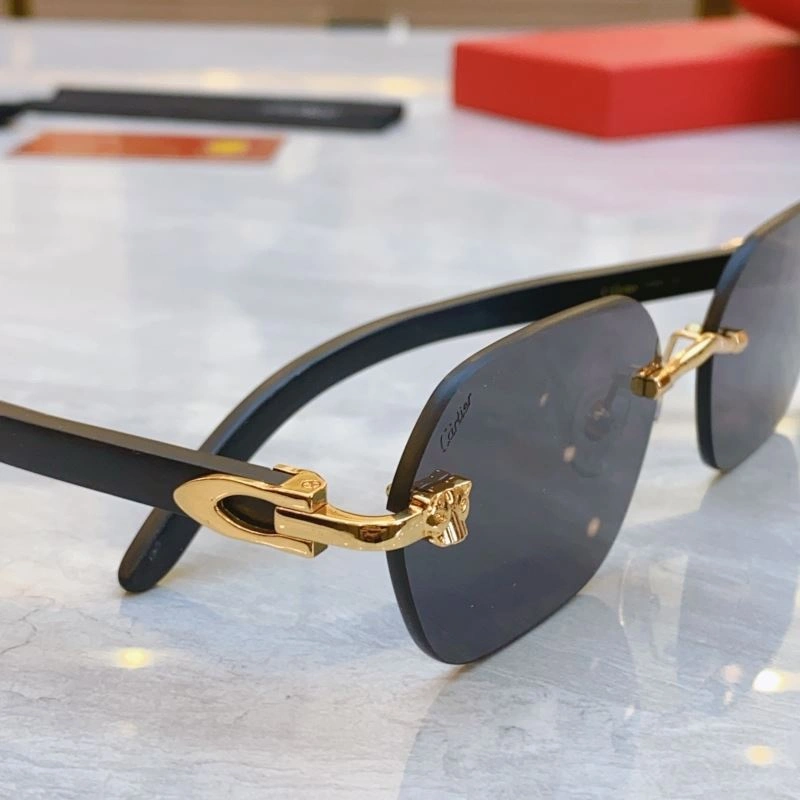 Sleek Cartier Sunglasses 277531