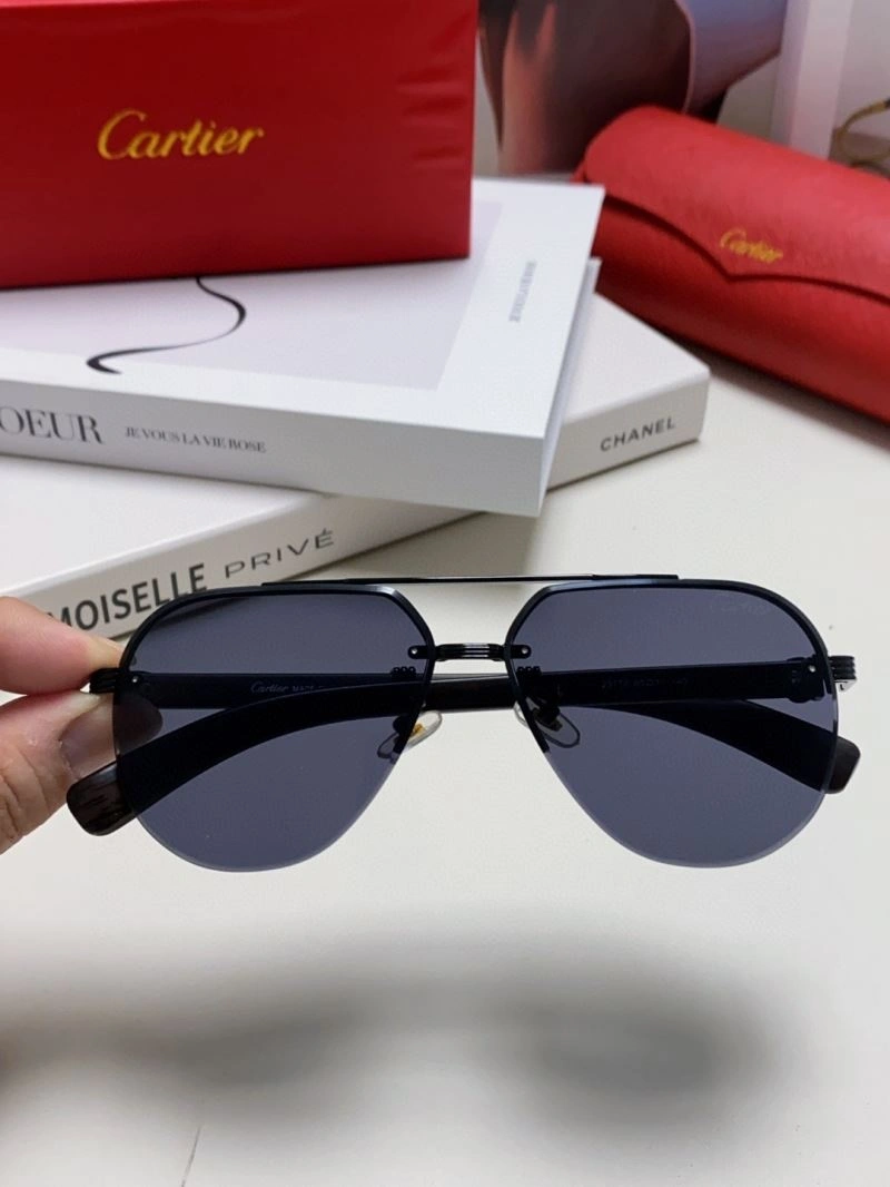 Versatile Cartier Sunglasses 277516