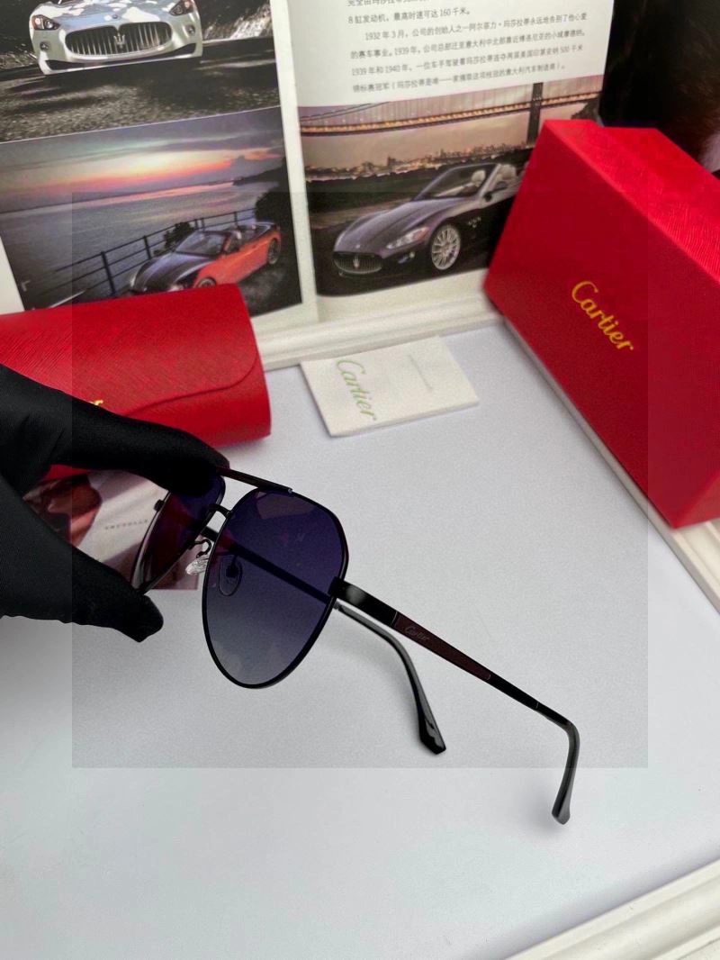 Cartier Sunglasses Unisex 277664
