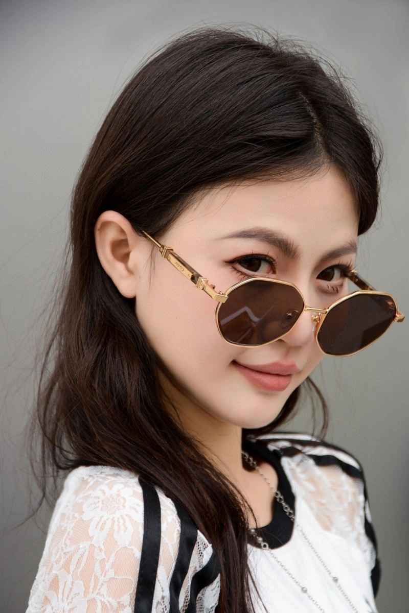 Youthful Cartier Sunglasses 277634