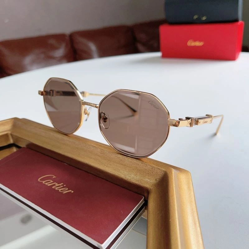Supportive Cartier Sunglasses 277587