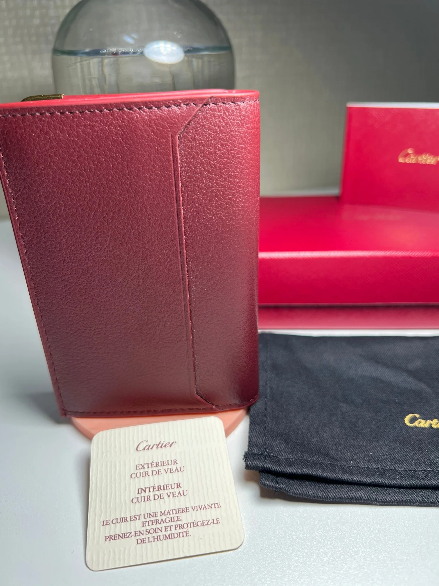 Cartier Wallets Purse Trendsetting 38669