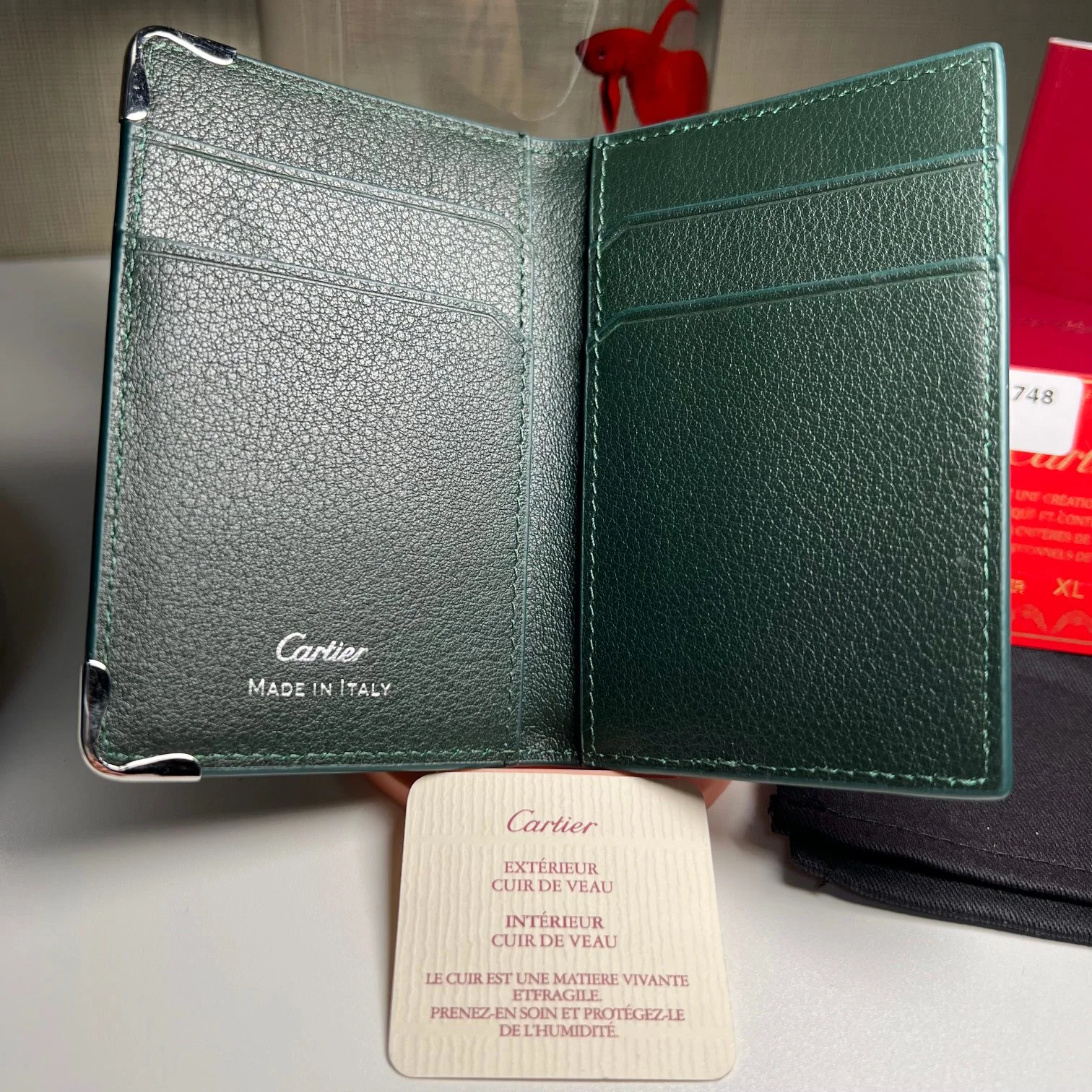 Affordable Cartier Wallets Purse 38684