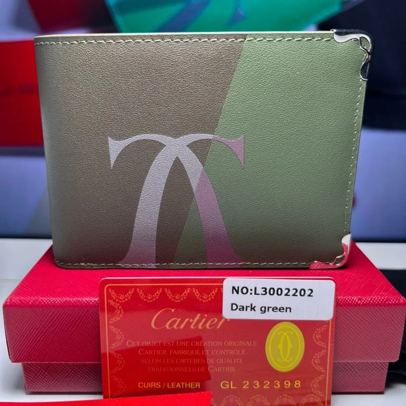 Sporty Cartier Wallets Purse 38619
