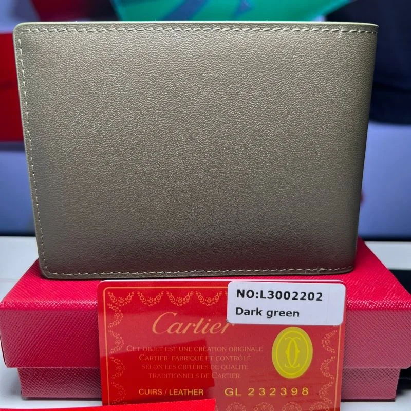 Sporty Cartier Wallets Purse 38619