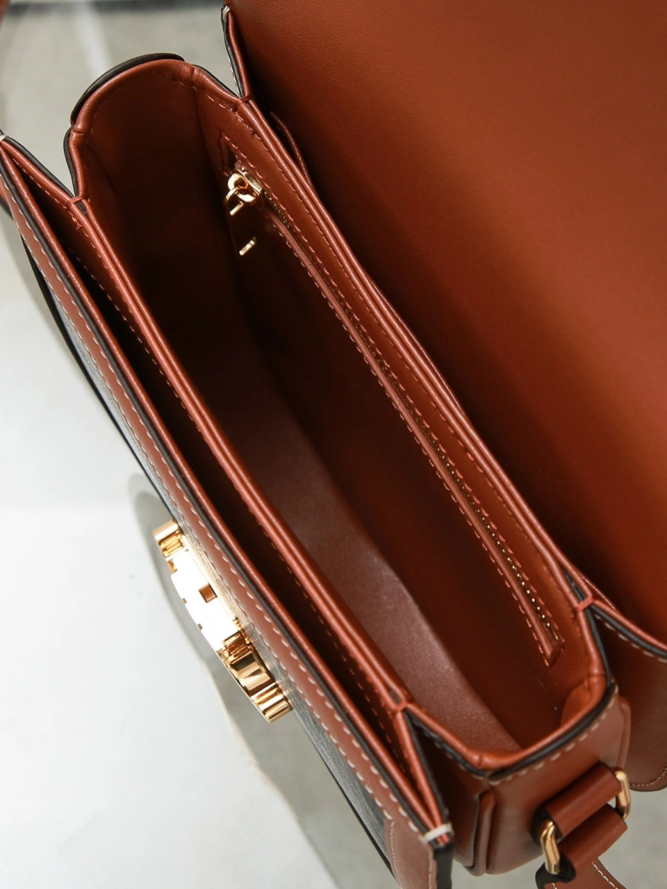 Comfortable Celine Besace Bags 78540