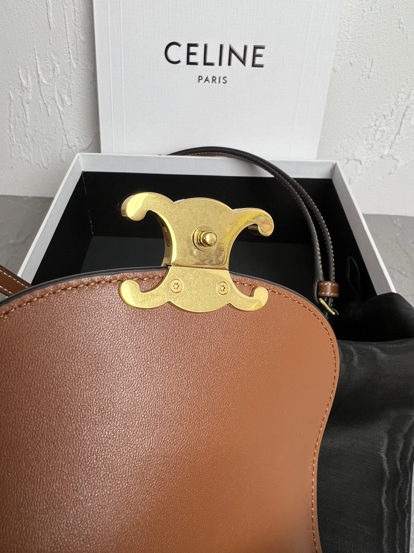 Celine Besace Bags FashionForward 78518