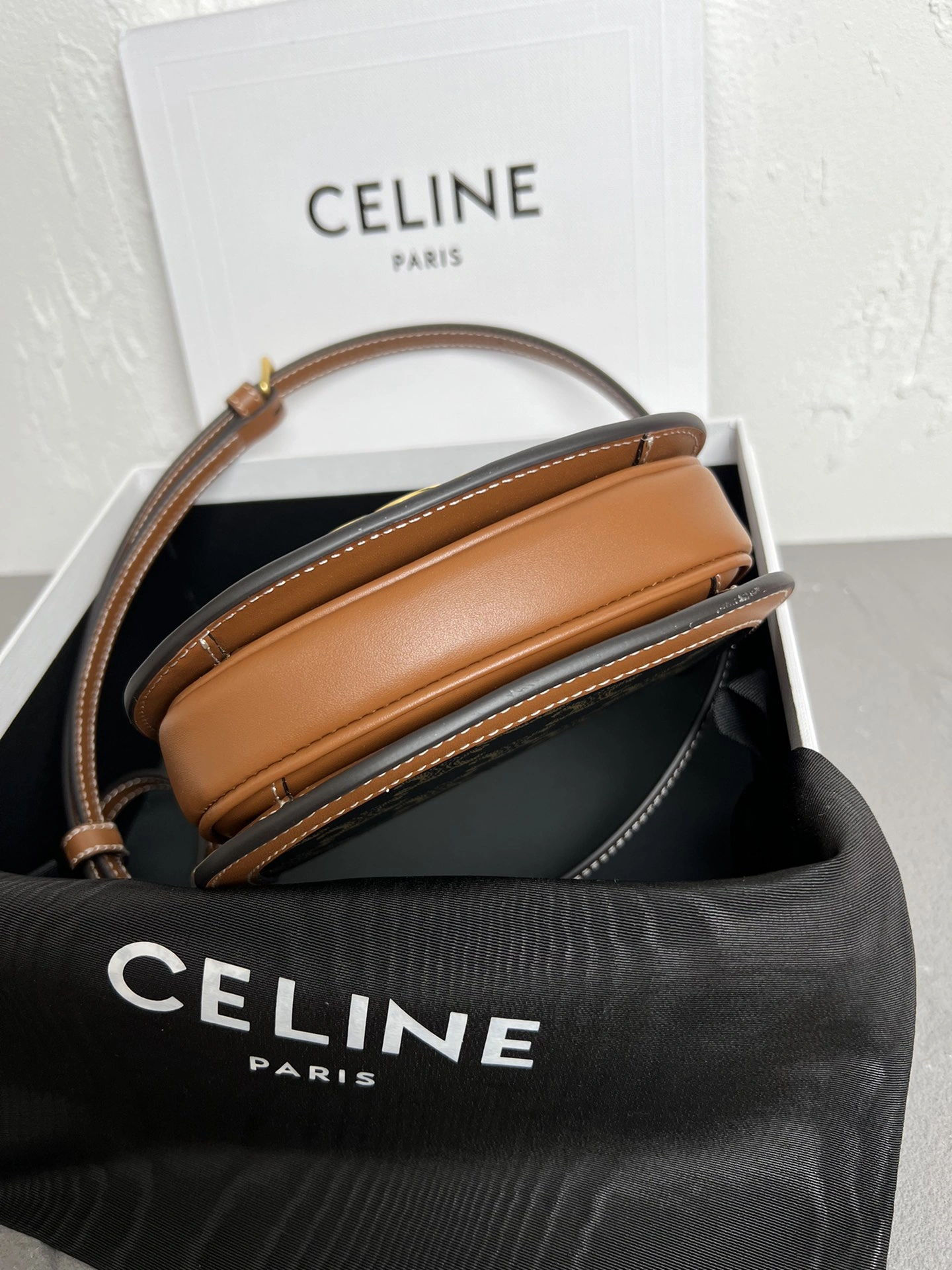 Celine Besace Bags FashionForward 78518