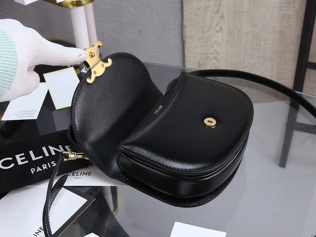 Unisex Celine Besace Bags 37748