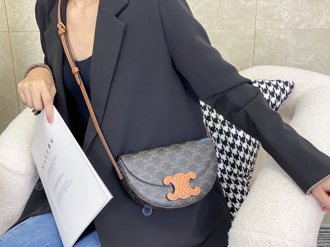 Celine Besace Bags Stylish 94674