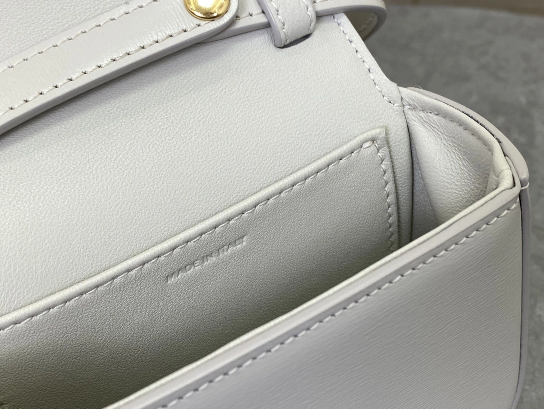 Celine Besace Bags Sustainable 94680