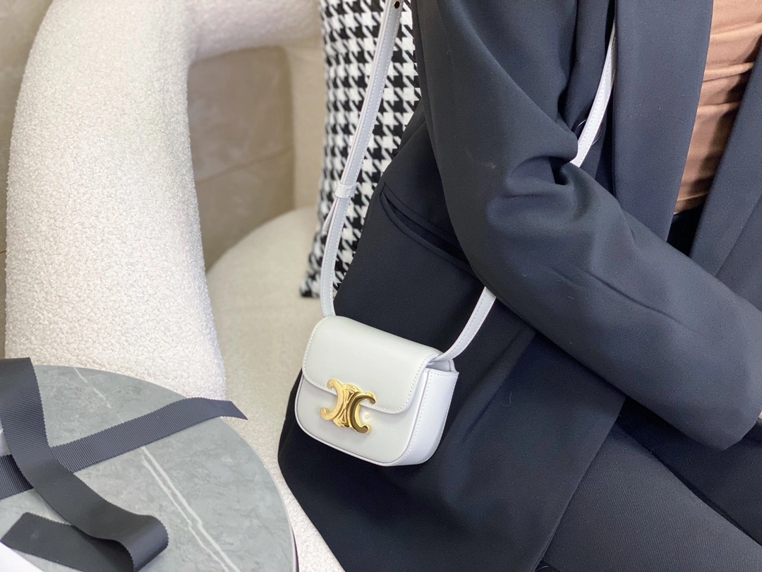 Celine Besace Bags Sustainable 94680