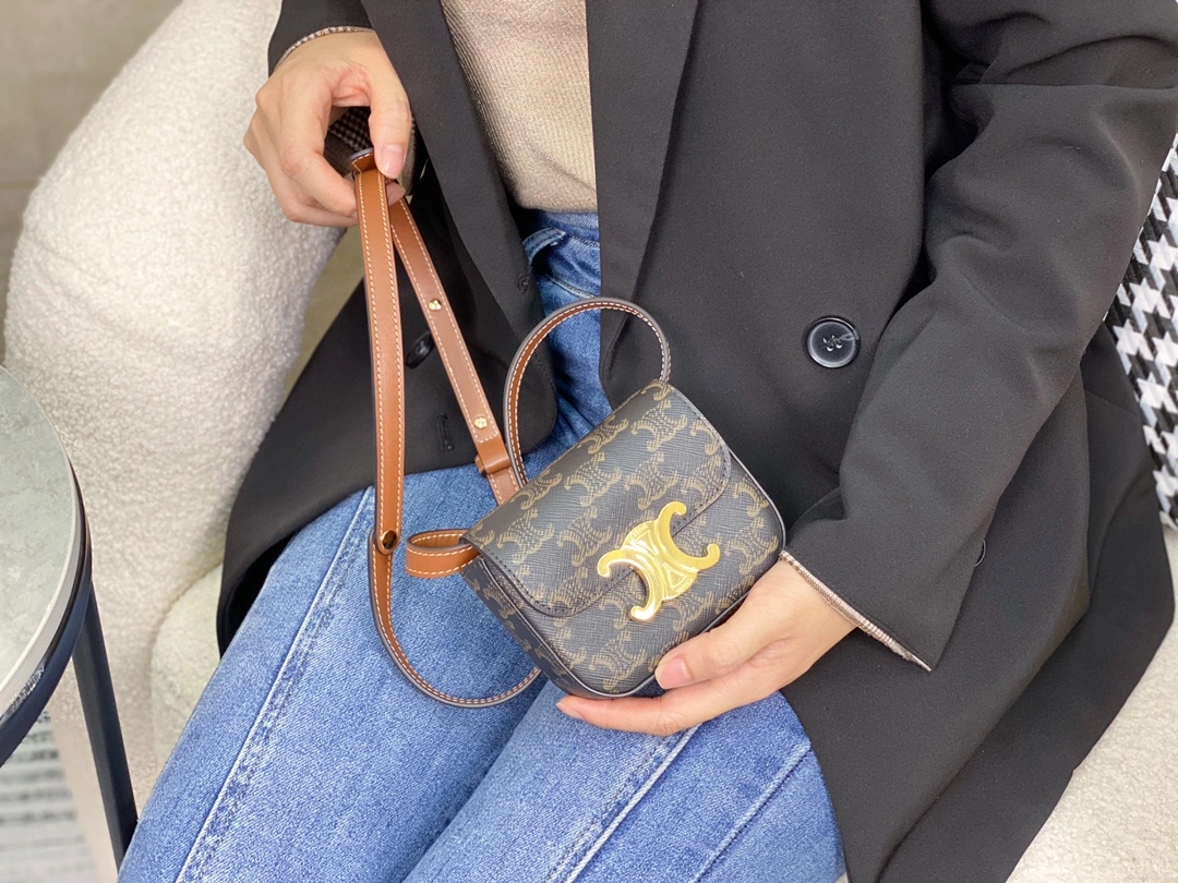 Celine Besace Bags Unique 94664
