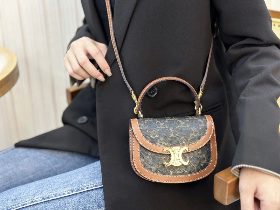 Celine Besace Bags Seasonal 94660