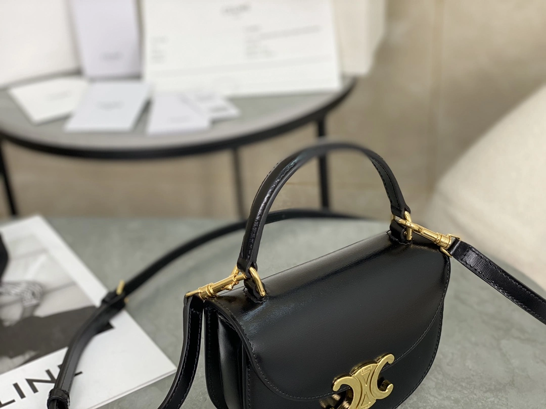 Celine Besace Bags Versatile 94652