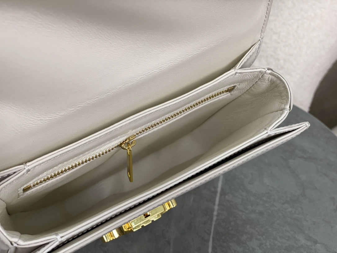Tailored Celine Besace Bags 94656