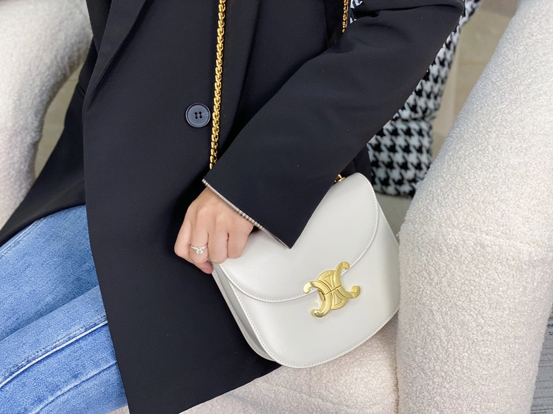 Tailored Celine Besace Bags 94656