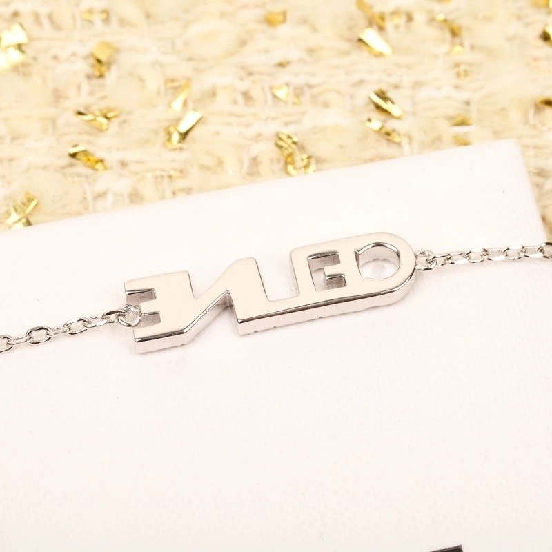 Cozy Celine Bracelets 218771