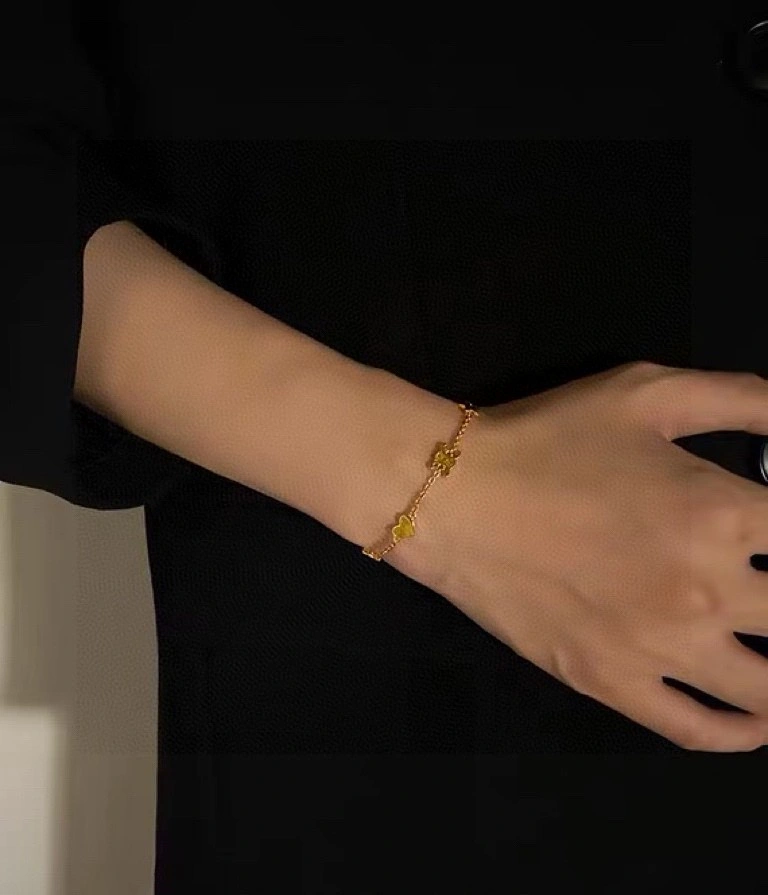 Celine Bracelets Durable 218802