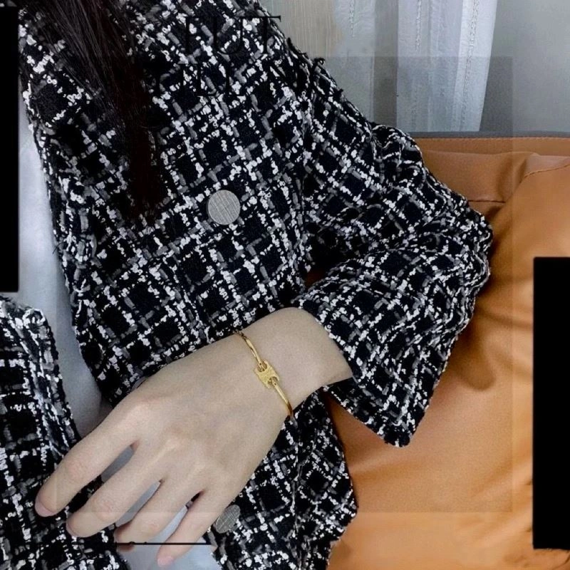 Affordable Celine Bracelets 218522