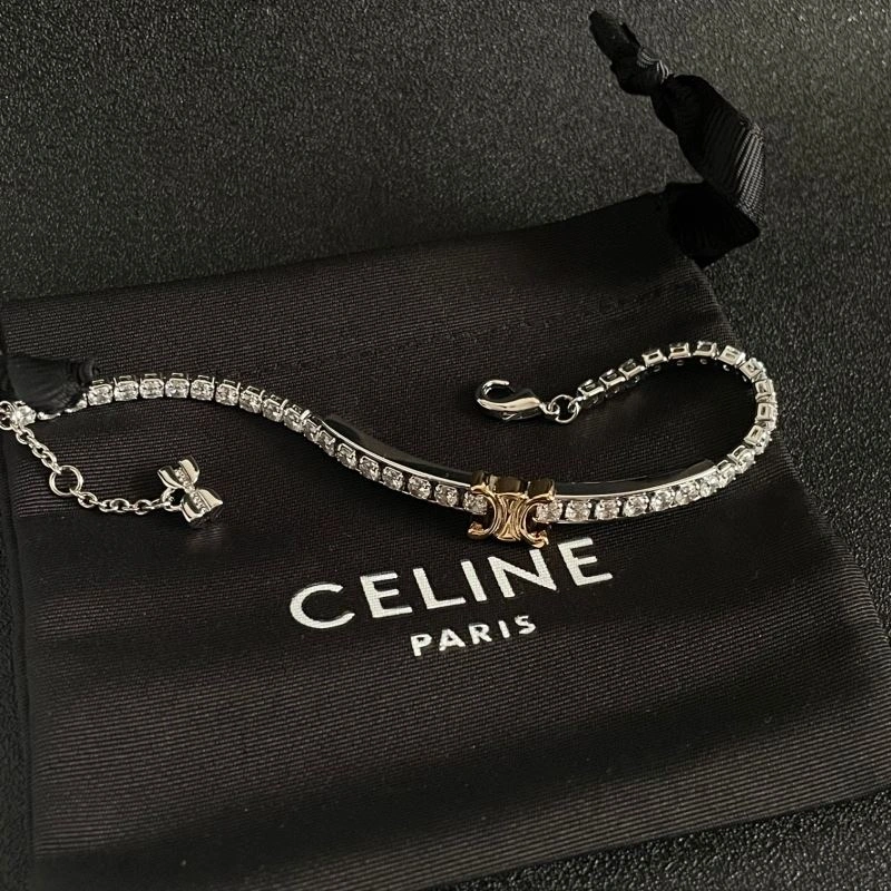 Cozy Celine Bracelets 218452