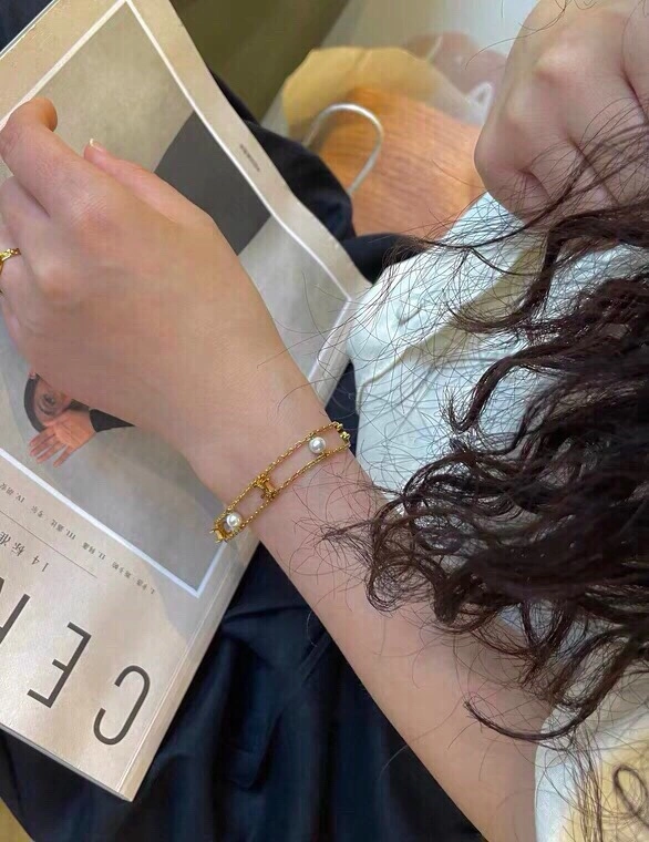 Practical Celine Bracelets 218363