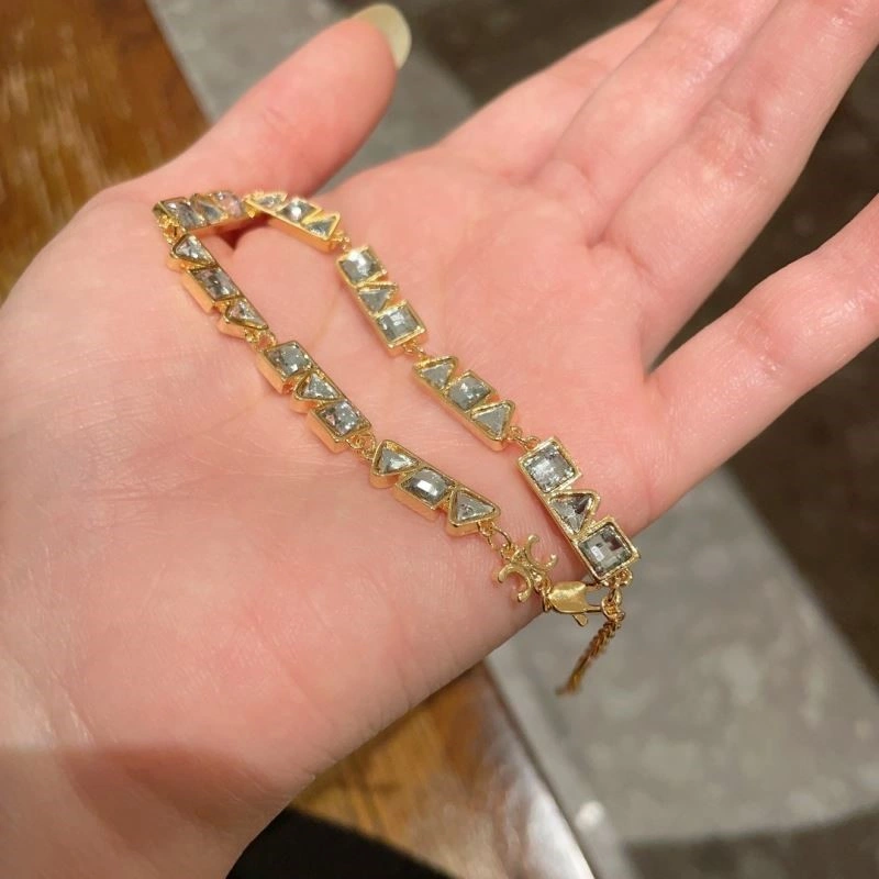 WrinkleFree Celine Bracelets 218099