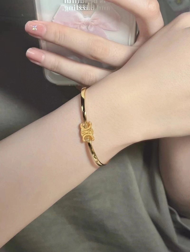 Celine Bracelets MoistureWicking 218028