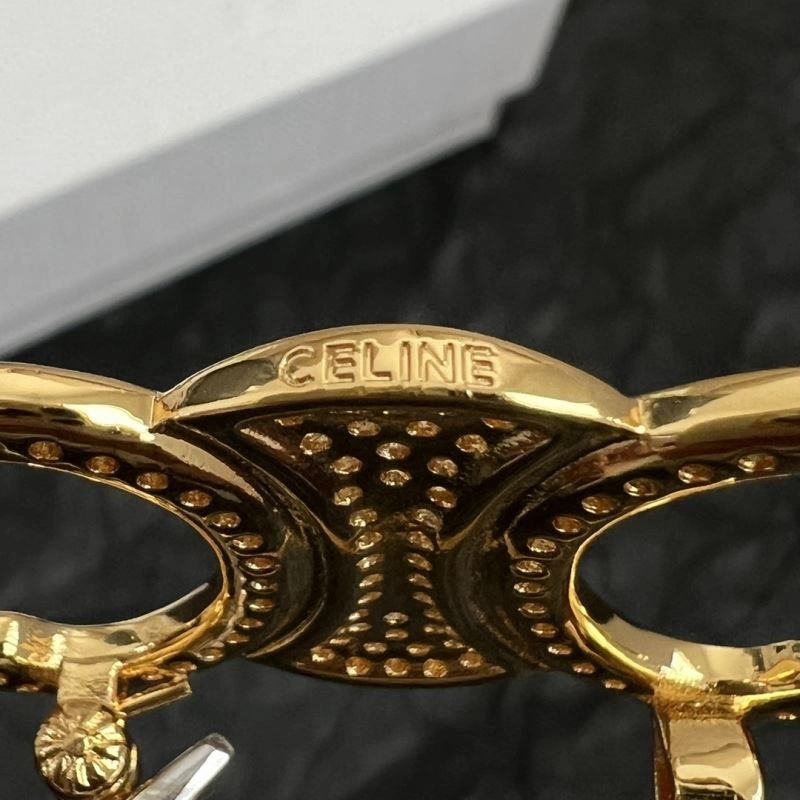 Celine Brooches Elegant 218440
