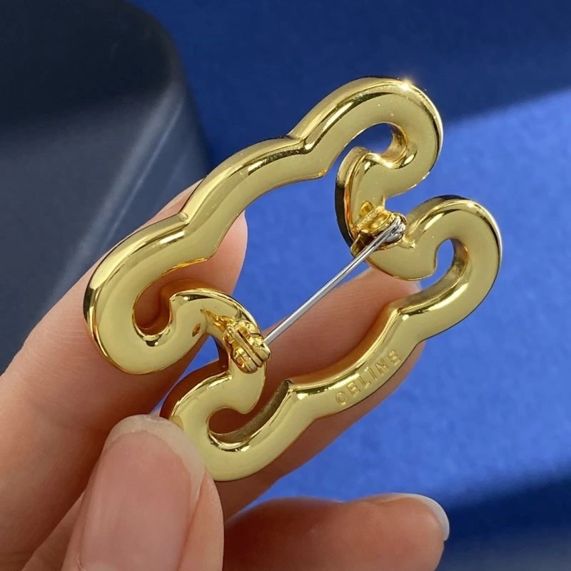 Minimalist Celine Brooches 218191