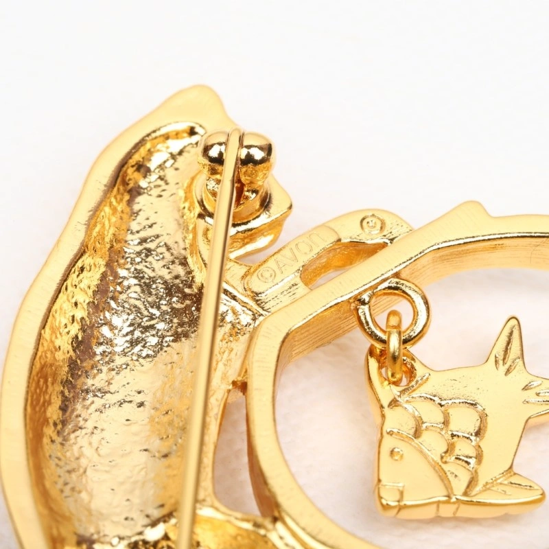 Comfortable Celine Brooches 217943