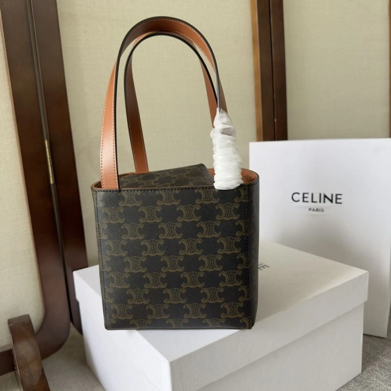 Sleek Celine Bucket Bags 60643