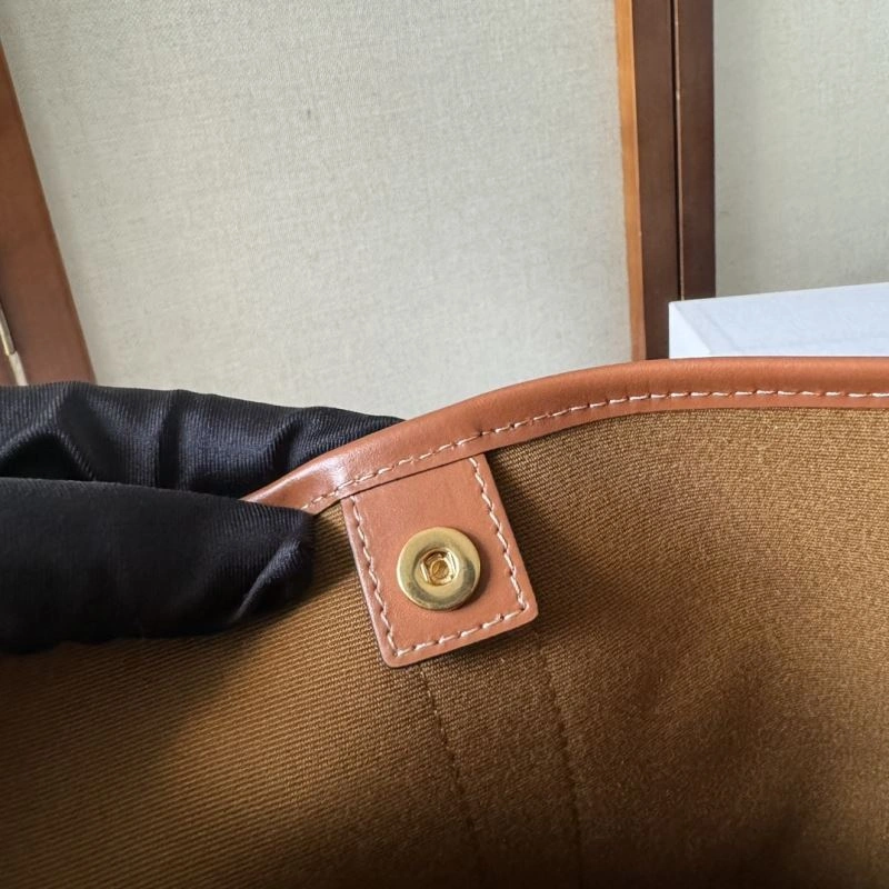 Contemporary Celine Bucket Bags 60589