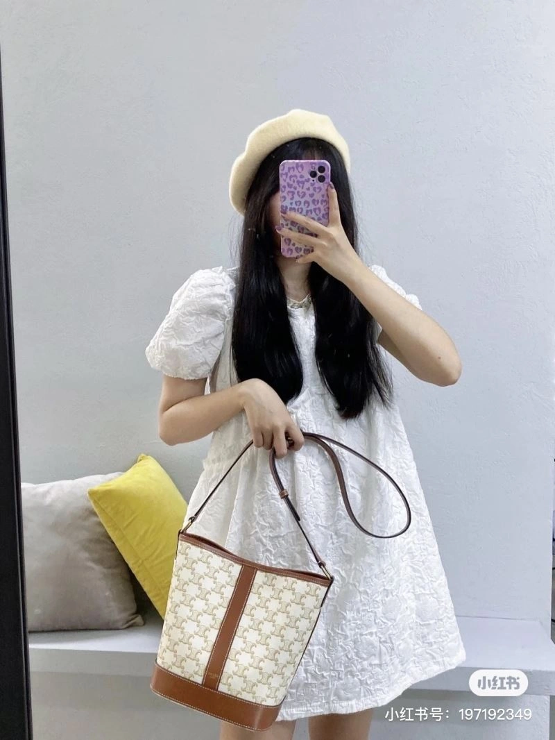 Contemporary Celine Bucket Bags 60589