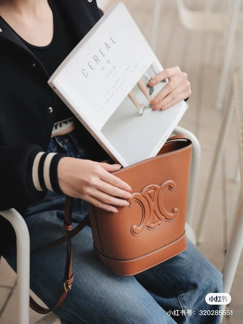 Celine Bucket Bags QuickDry 60577