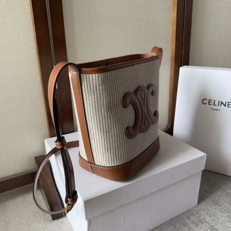 Effortless Celine Bucket Bags 60582