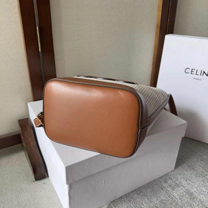 Effortless Celine Bucket Bags 60582