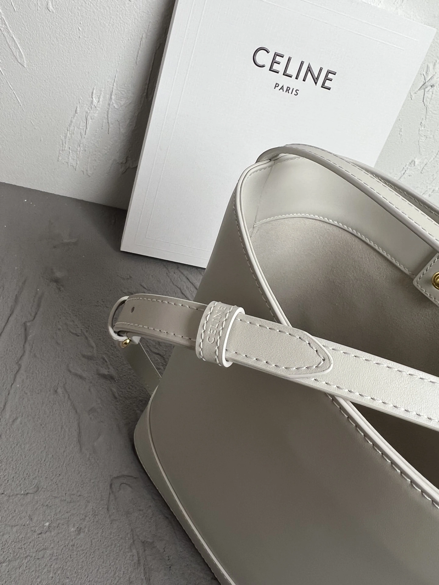 Celine Bucket Bags Durable 78513