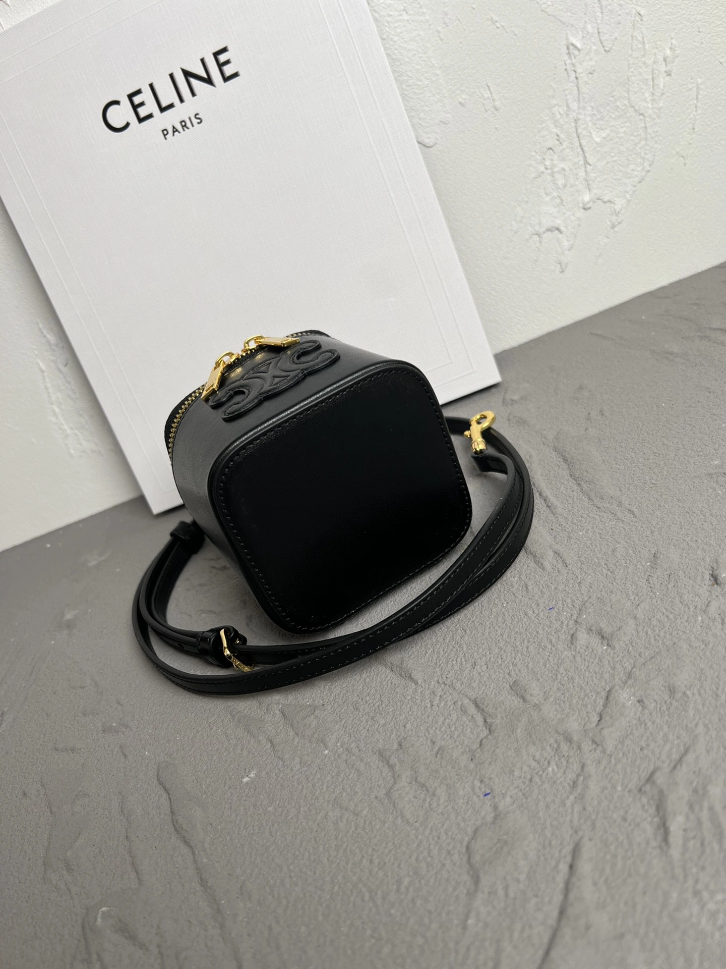 Sporty Celine Bucket Bags 78510