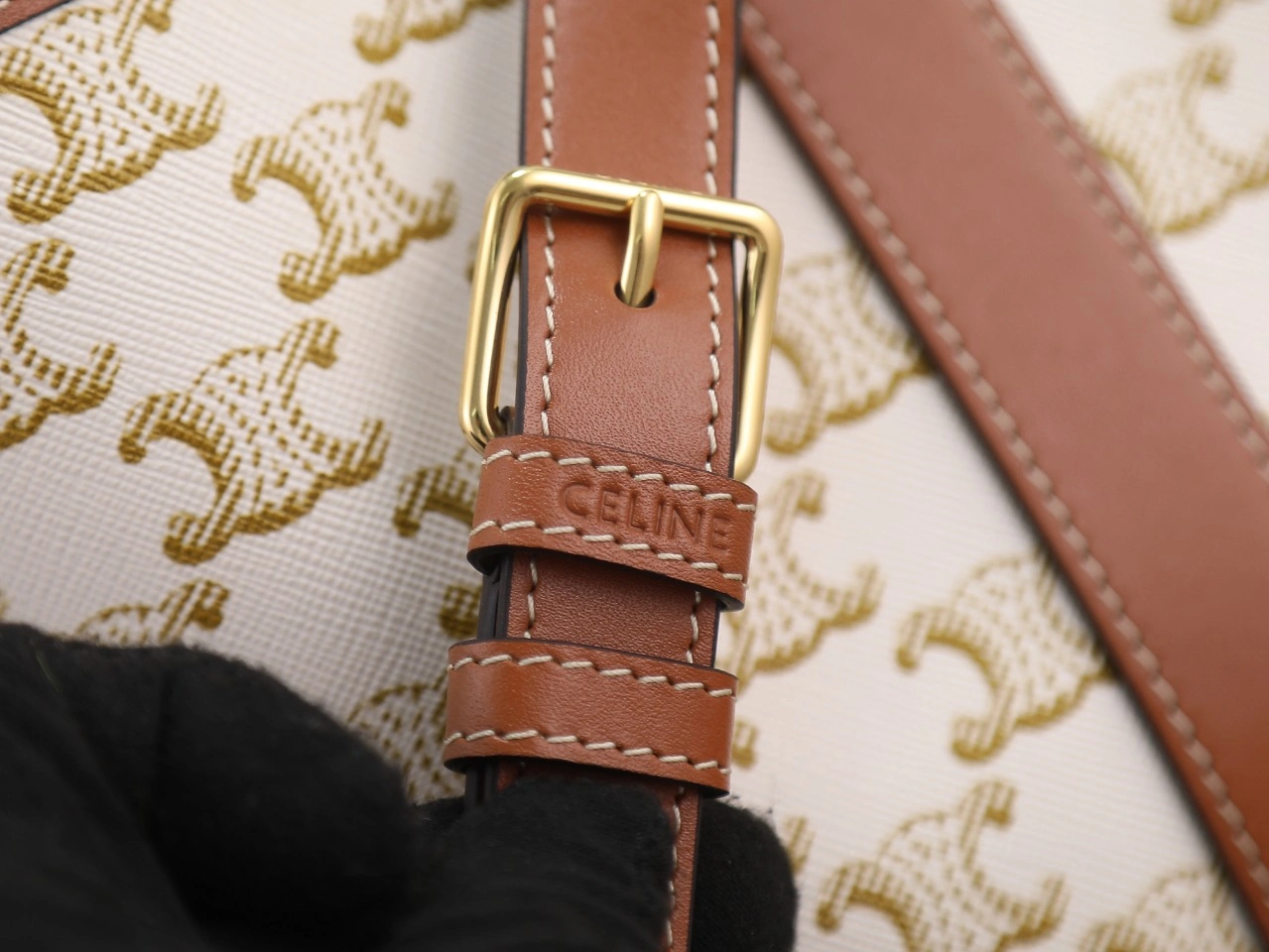 Celine Bucket Bags Elegant 78530