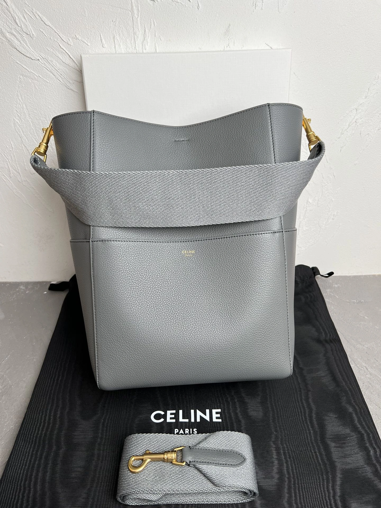 FashionForward Celine Bucket Bags 73699