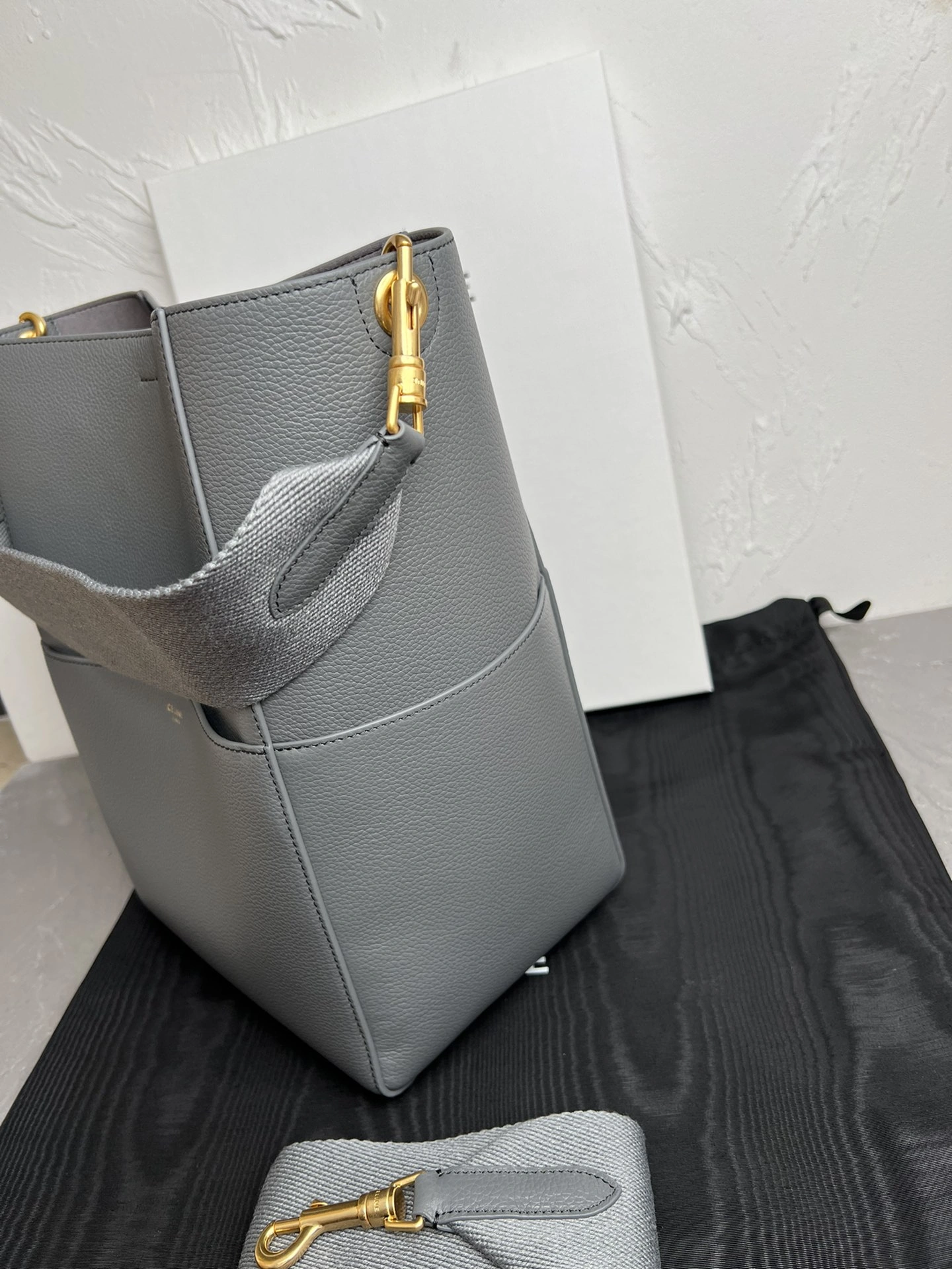 FashionForward Celine Bucket Bags 73699