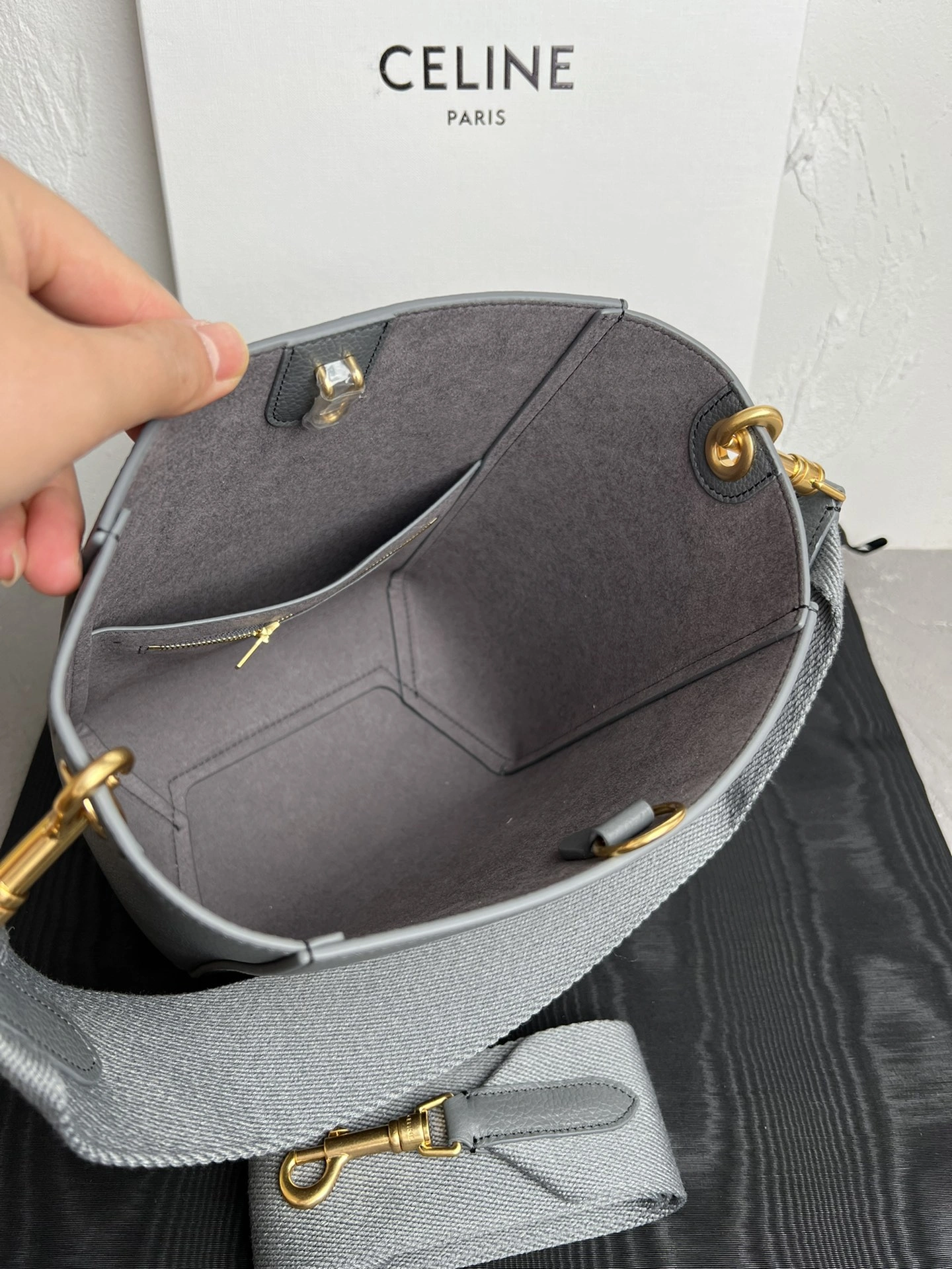 Celine Bucket Bags FastDry 73735