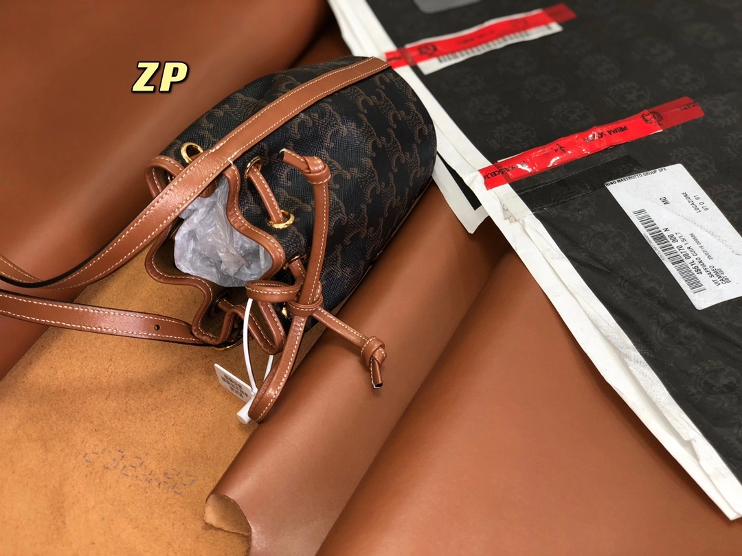 TechFriendly Celine Bucket Bags 94643