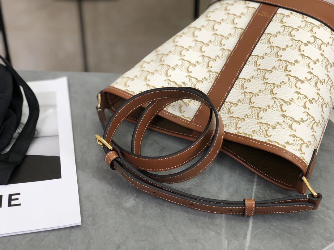 Celine Bucket Bags ComfortFit 94651
