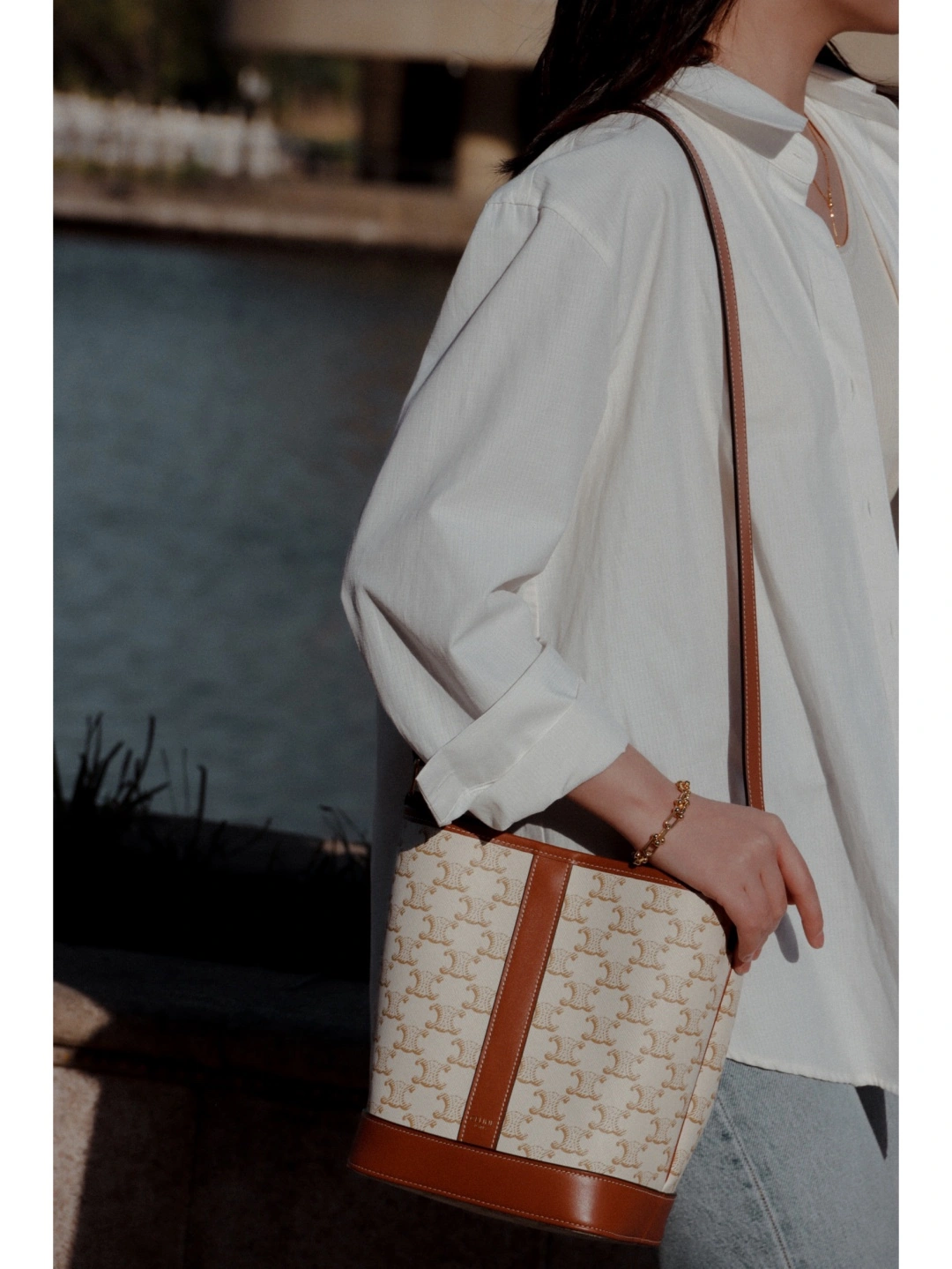 Celine Bucket Bags ComfortFit 94651