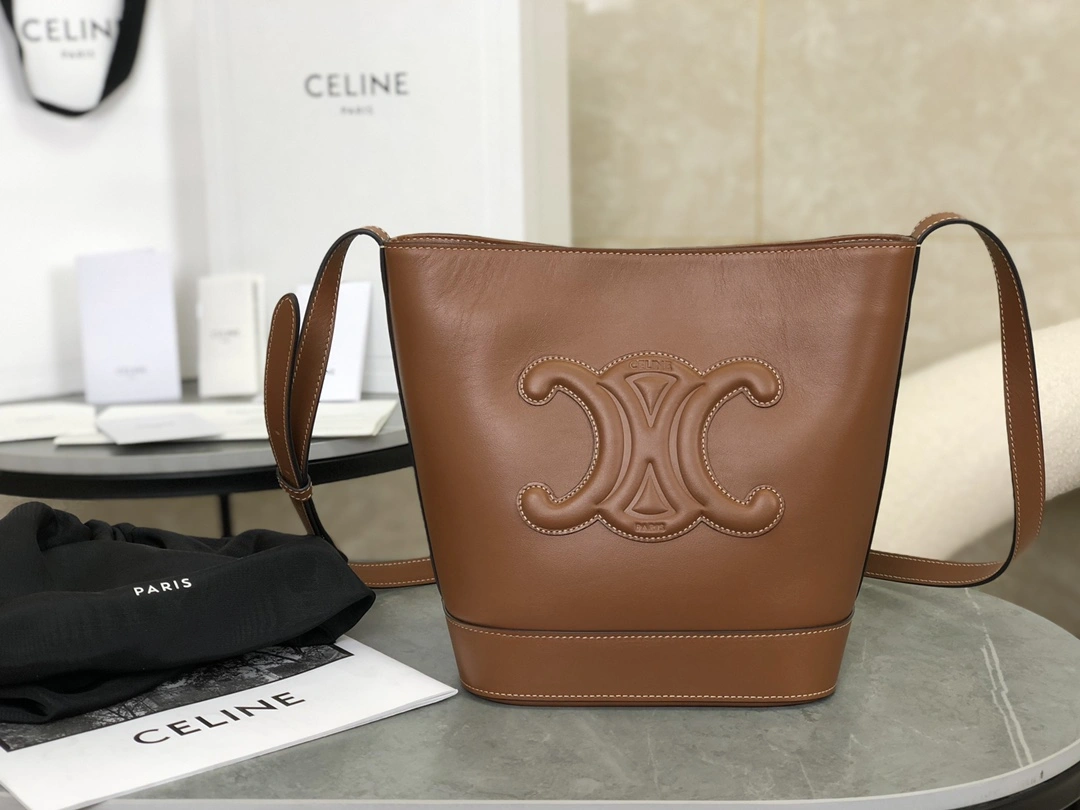 Reliable Celine Bucket Bags 94640