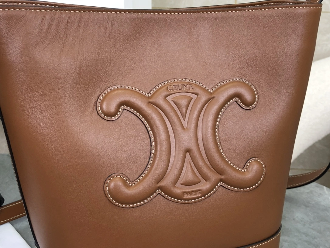 Reliable Celine Bucket Bags 94640